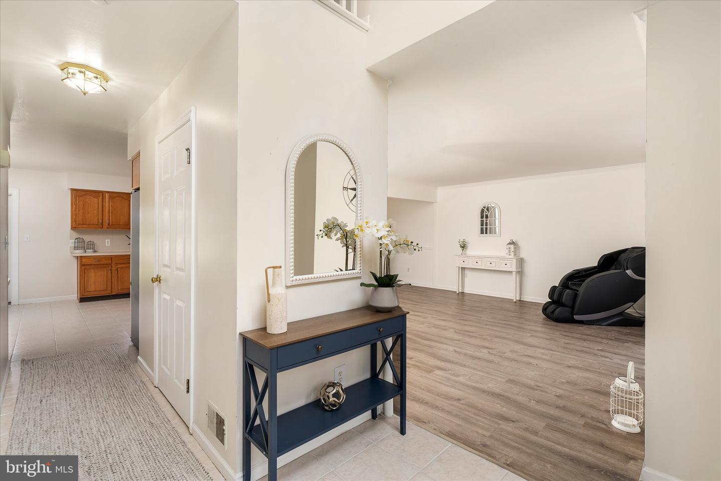 2 Carney Way — property photo 3